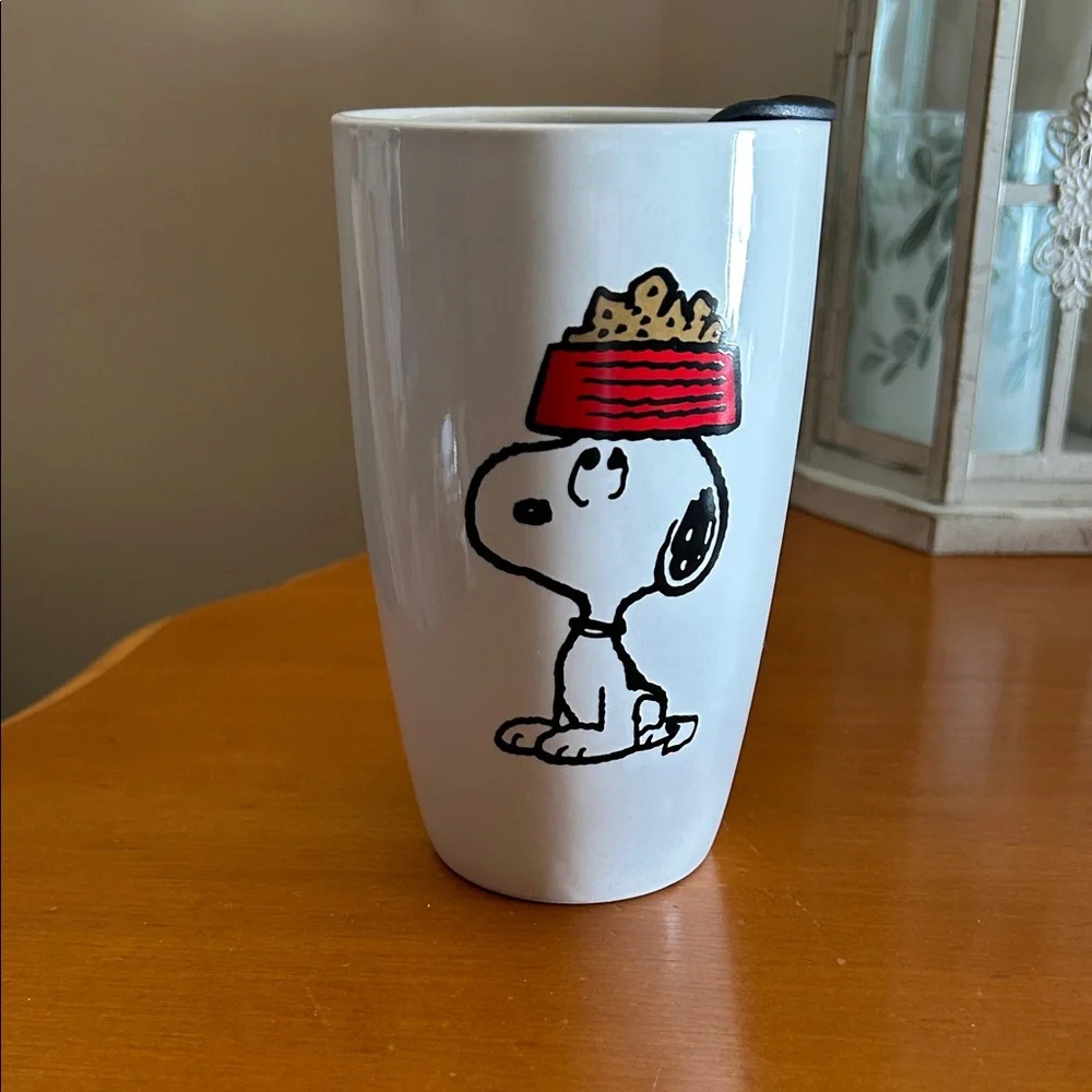 Snoopy White Ceramic Travel Mug